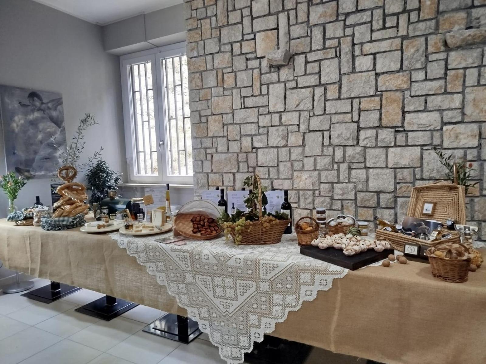 Orsa Maggiore Rifugio Campoli Appennino Buitenkant foto