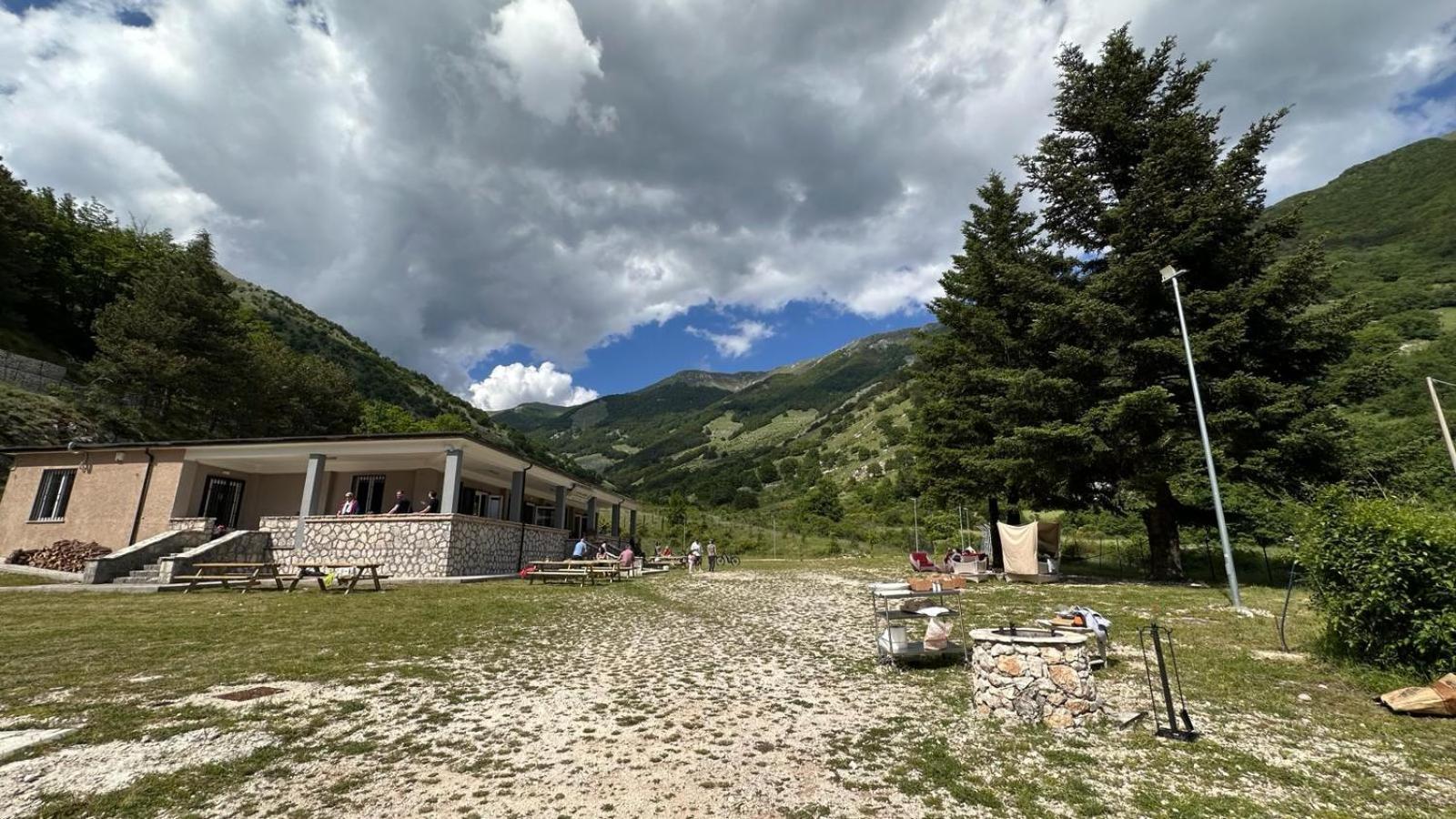 Orsa Maggiore Rifugio Campoli Appennino Buitenkant foto